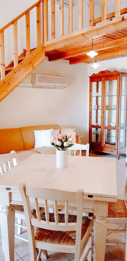 Casa A Schiera Le Tonnare - Affitti Brevi Italia Apartment Stintino Luaran gambar