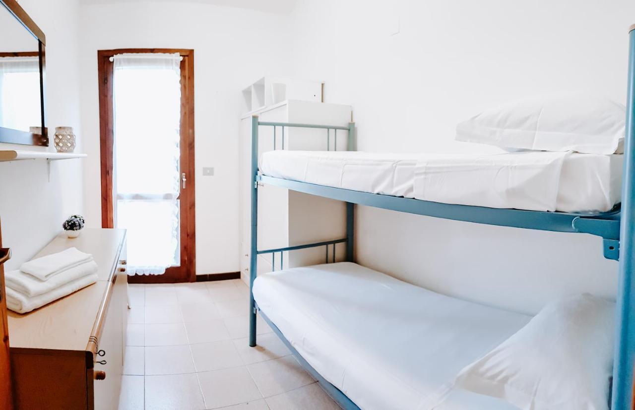 Casa A Schiera Le Tonnare - Affitti Brevi Italia Apartment Stintino Luaran gambar